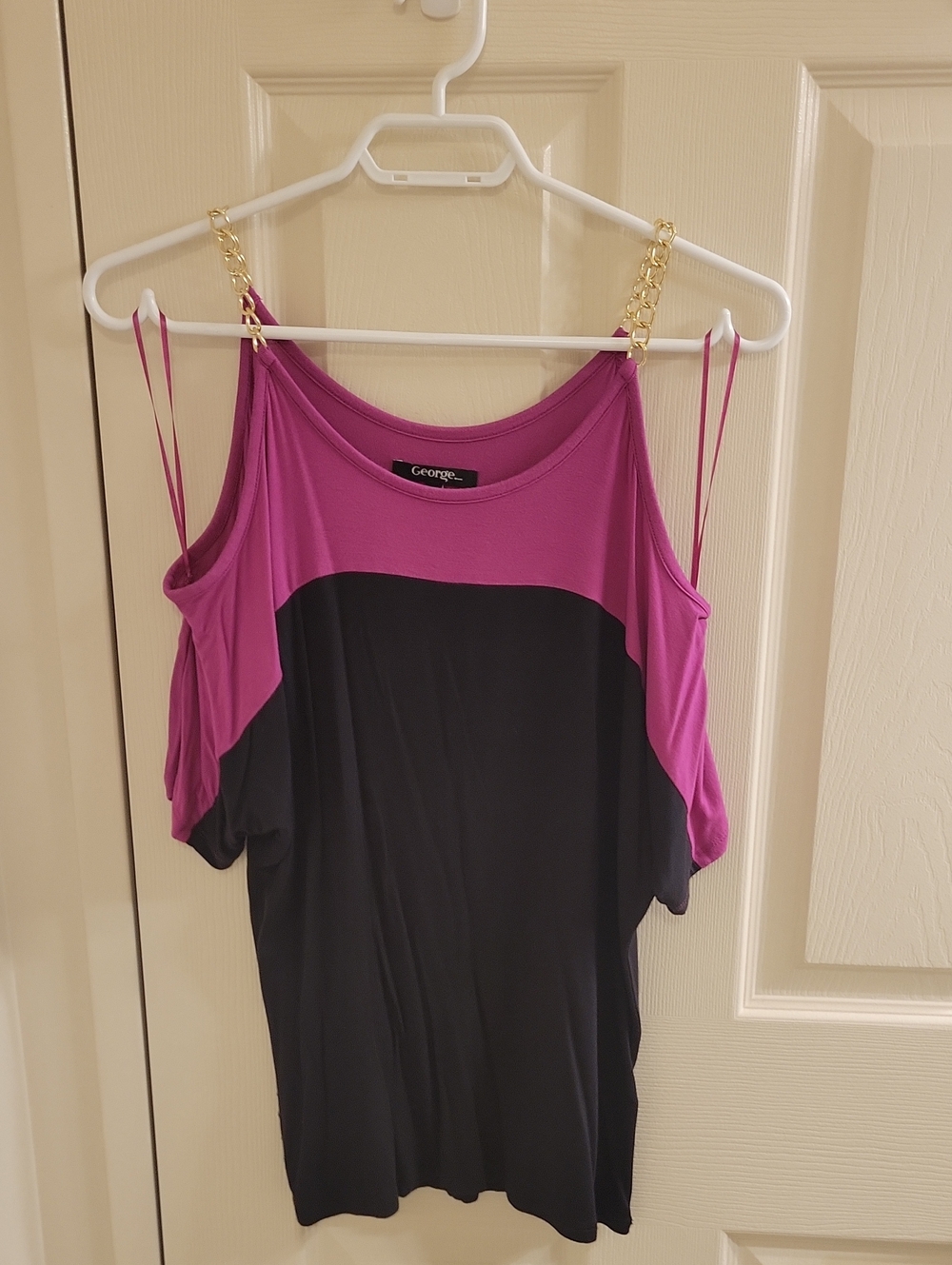 George Two-Tone Cold-Shoulder Tank Top in Magenta and Black